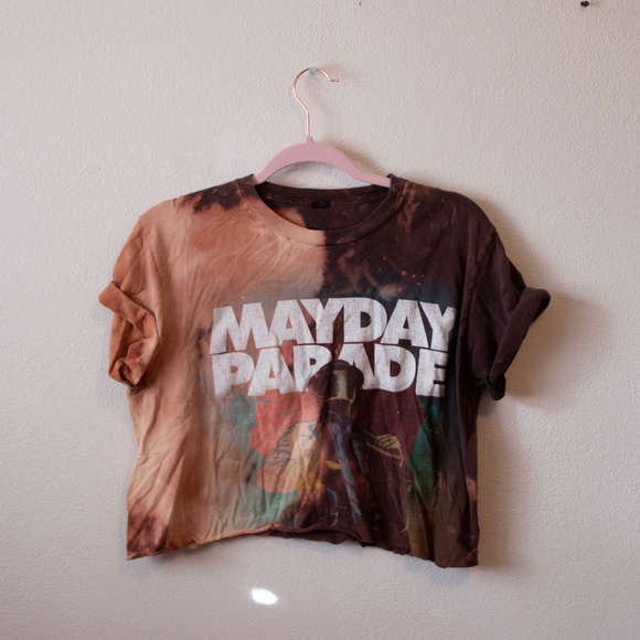 band tee Tops - MAYDAY parade tee size medium